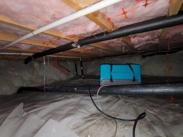 Crawl Space Water Remediation in Katy